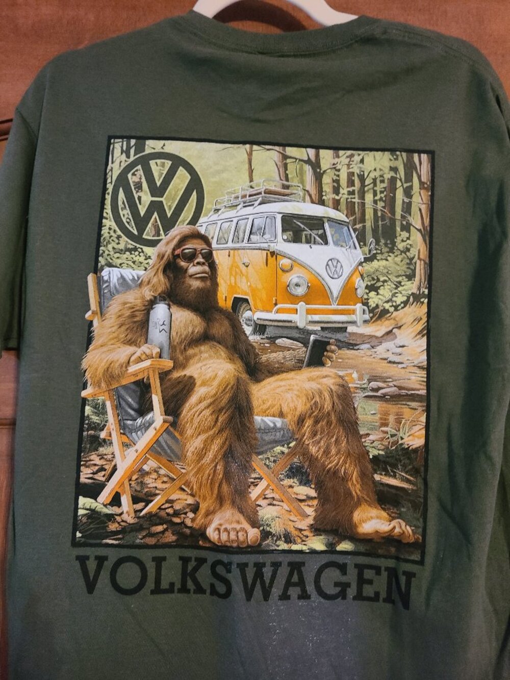 New Volkswagen VW Bus Van Bigfoot Sasquatch T-Shirt Men’s Size Medium Camping